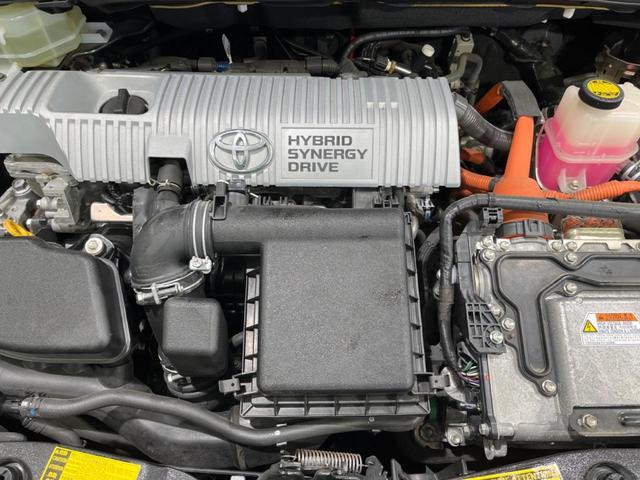 プリウス Ｓツーリングセレクション　ＳＤナビ　バックカメラ　スマートキー　ＥＴＣ　Ｂｌｕｅｔｏｏｔｈ　オートライト　ヘッドライトウォッシャー　電動格納ミラー　アイドリングストップ（18枚目）