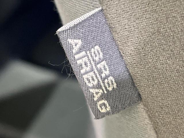 プリウス Ｓツーリングセレクション　ＳＤナビ　バックカメラ　スマートキー　ＥＴＣ　Ｂｌｕｅｔｏｏｔｈ　オートライト　ヘッドライトウォッシャー　電動格納ミラー　アイドリングストップ（43枚目）