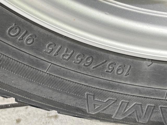 プリウス Ｓツーリングセレクション　ＳＤナビ　バックカメラ　スマートキー　ＥＴＣ　Ｂｌｕｅｔｏｏｔｈ　オートライト　ヘッドライトウォッシャー　電動格納ミラー　アイドリングストップ（59枚目）