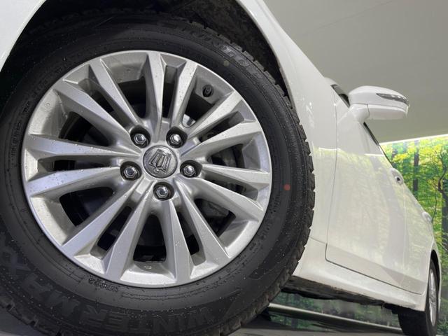 �y�����P�U�C���`�A���~�z�C�[���z�O�ςɃ}�b�`���������A���~�z�C�[���𑕒����Ă���܂��B�e��ЊO�A���~�z�C�[����A�X�^�b�h���X�^�C�����戵�����Ă���܂��B���񂲑��k����������