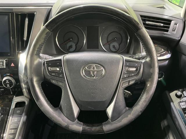 ヴェルファイア ２．５Ｚ　Ｇエディション　両側電動ドア　ＢＩＧ－Ｘ１０インチナビ　後席モニター　バックカメラ　寒冷地仕様　１００Ｖ電源　衝突被害軽減　レーダークルーズ　禁煙車　電動リアゲート　全席パワーシート　コーナーセンサー　スマートキー（11枚目）