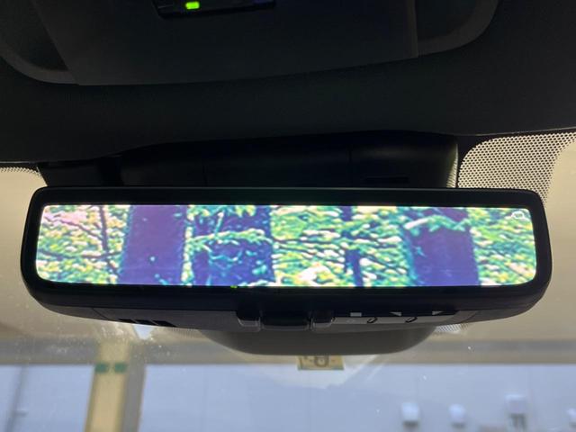 �y�f�W�^���C���i�[�~���[�z��Ȃ̑傫�ȉו��⓯��҂Ō�����m�F���Â炢���ł����S�I�J�������B�e�����ԗ�����̉f�������[���~���[���ɕ\���B�N���A�Ȏ��E�ŏ󋵂̊m�F���\�ł��I