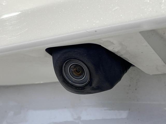 アクア Ｇ　Ｇ’ｓ　純正ナビ　バックカメラ　ＥＴＣ　Ｂｌｕｅｔｏｏｔｈ　フルセグ　衝突軽減　禁煙車　ＬＥＤヘッド・フォグライト　オートマチックハイビーム　クルコン　ＤＶＤ／ＣＤ再生　革巻ステアリング　スマートキー（30枚目）