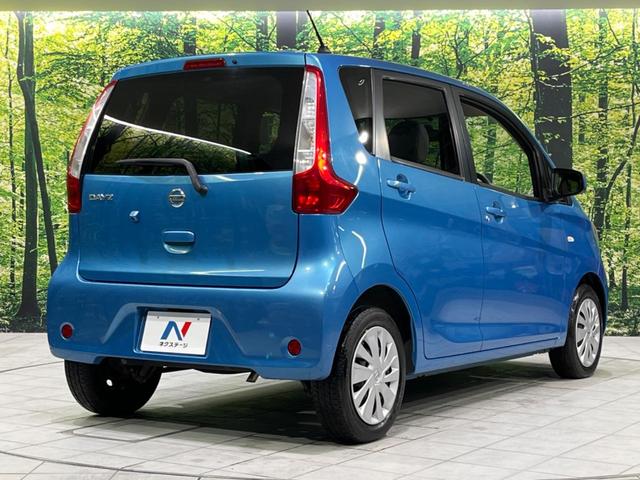 デイズ Ｊ　純正ナビ　バックカメラ　禁煙車　ドラレコ　ＥＴＣ　電動格納ミラー　エアコン　ヘッドライトレベライザー　ＣＤ（17枚目）