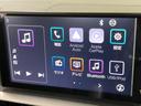 【9インチ ディスプレイオーディオ】大画面ディスプレイへお持ちのスマートフォンと連携して、ナビやbluetoothでの音楽再生が可能です♪デザインはもちろん操作性も良好!別途ナビ機能の取付可能です♪