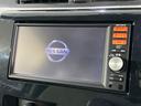 【純正ナビ】人気の純正ナビを装備しております。ナビの使いやすさはもちろん、オーディオ機能も充実!キャンプや旅行はもちろん、通勤や買い物など普段のドライブも楽しくなるはず♪