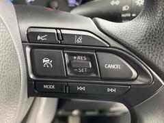 �ڥ졼�������롼������ȥ�����۹�®ƻϩ�Ǥ�Ĺ��Υ���Ԥ��ڤˡ�����ư��®�٤��ݤĥ��롼������ȥ����뤬�����ͷڸ������ƥ��Ϣ�Ȥ��������μ�ξ���Τ��Ƽִ֤��ݤĤ褦��®��Ĵ�ᤷ�Ƥ���ޤ����� 6