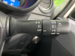 �ڥ����ȥ饤�ȡۼ�������뤵�˱����Ƽ�ư�ǥإåɥ饤�Ȥ��������������Ǥ��뵡ǽ�Ǥ����饤�Ȥ��դ�˺�졦�ä�˺��ʤɤ�̵���ʤꡢ��������ͼ�������Ԥ�¿����ȥ�ͥ��̲���������Ǥ��͢� 7