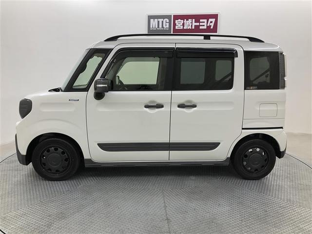 スペーシアギア ハイブリッドＸＺ　衝突被害軽減システム　ナビ＆ＴＶ　バックカメラ　ＥＴＣ　アルミホイール　両側電動スライド　ハイブリッド　オートクルーズコントロール　ＬＥＤヘッドランプ　ワンオーナー（3枚目）