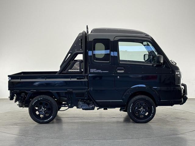 スーパーキャリイ Ｘリミテッド　４ＷＤオートマ　特別仕様車　リフトアップ　猪狩バンパーガード　ロールバー　新品タイヤアルミ　サイドデカール　アイドリングストップ　クリアランスソナー　衝突被害軽減　オートライト　フォグランプ（8枚目）