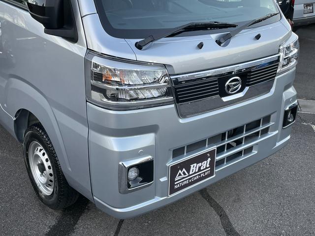 ハイゼットトラック 4WDオートマ ワンオーナー 純正ゴムフロアマット 荷台あおりプロテクター 荷台ゴムマット 荷台作業灯 クリアランスソナー リアデフロック アイドリングストップ オートマチックハイビーム スマートキー(19枚目)