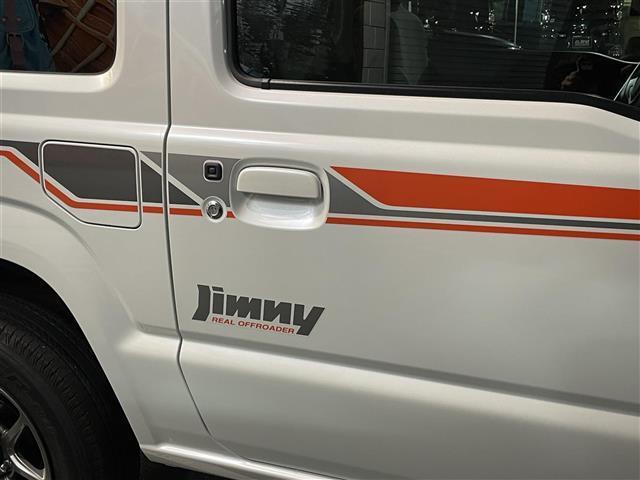 ジムニー XC 切替4WDオートマ ターボ 純正オプションサイドデカール 純正オプションスペアタイヤハーフカバーデカール 純正オプションマッドフラップ クラリオンオーディオ(CD/FM/USB) 純正アルミ クルコン(8枚目)