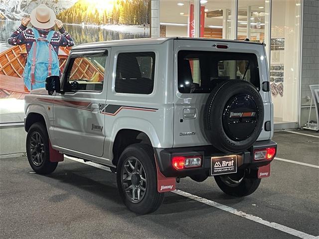 ジムニー XC 切替4WDオートマ ターボ 純正オプションサイドデカール 純正オプションスペアタイヤハーフカバーデカール 純正オプションマッドフラップ クラリオンオーディオ(CD/FM/USB) 純正アルミ クルコン(17枚目)