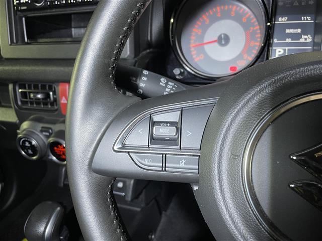 ジムニー XC 切替4WDオートマ ターボ 純正オプションサイドデカール 純正オプションスペアタイヤハーフカバーデカール 純正オプションマッドフラップ クラリオンオーディオ(CD/FM/USB) 純正アルミ クルコン(40枚目)