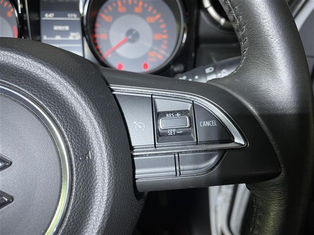 ジムニー XC 切替4WDオートマ ターボ 純正オプションサイドデカール 純正オプションスペアタイヤハーフカバーデカール 純正オプションマッドフラップ クラリオンオーディオ(CD/FM/USB) 純正アルミ クルコン(42枚目)