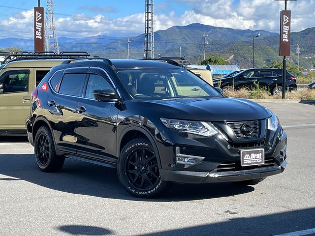 エクストレイル ２０Ｘｉ　切替４ＷＤ　カプロンシート　ＴＯＹＯタイヤ　ナイトロパワーアルミ　純正ナビ　Ｂｌｕｅｔｏｏｔｈ　フルセグＴＶ　全方位カメラ　ＥＴＣ　ドラレコ　コーナーセンサー　クルコン　ブラインドスポットモニター（10枚目）