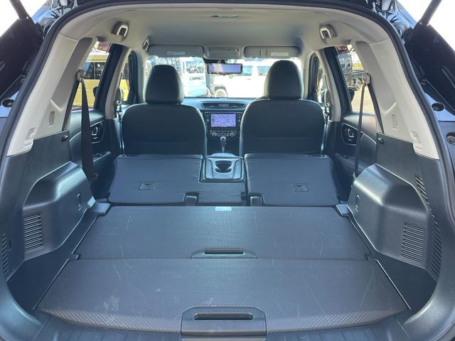 エクストレイル ２０Ｘｉ　切替４ＷＤ　カプロンシート　ＴＯＹＯタイヤ　ナイトロパワーアルミ　純正ナビ　Ｂｌｕｅｔｏｏｔｈ　フルセグＴＶ　全方位カメラ　ＥＴＣ　ドラレコ　コーナーセンサー　クルコン　ブラインドスポットモニター（25枚目）