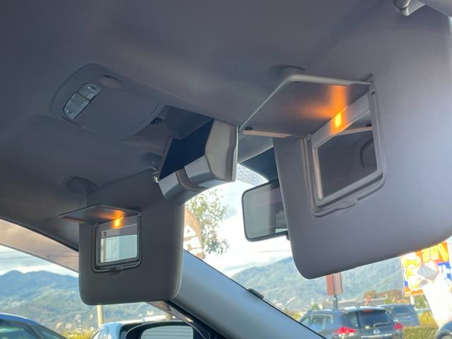 エクストレイル ２０Ｘｉ　切替４ＷＤ　カプロンシート　ＴＯＹＯタイヤ　ナイトロパワーアルミ　純正ナビ　Ｂｌｕｅｔｏｏｔｈ　フルセグＴＶ　全方位カメラ　ＥＴＣ　ドラレコ　コーナーセンサー　クルコン　ブラインドスポットモニター（50枚目）