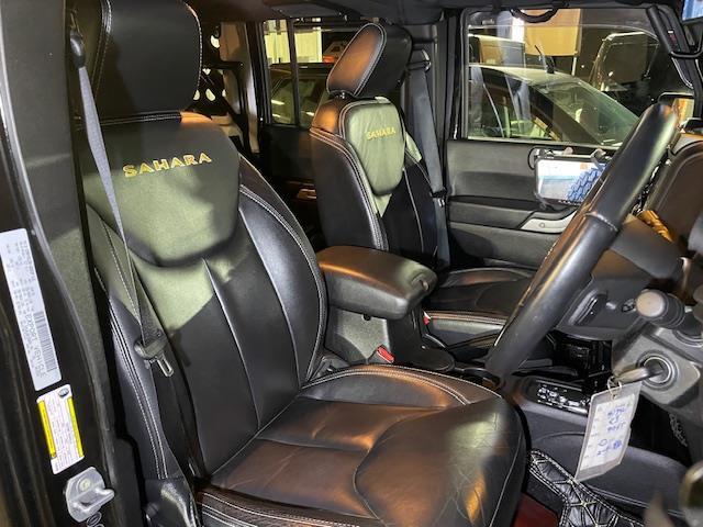 ジープ・ラングラーアンリミテッド サハラ　リフトアップ　Ｓｍｉｔｔｙｂｉｌｔ　ＸＲＣフロントバンパー・リアバンパー・ルーフラック　ＮＩＴＴＯタイヤ　ＦＵＥＬ２０インチアルミ　サイドオーニング　ナビ　ＥＴＣ　デジタルインナーミラー型ドラレコ（27枚目）