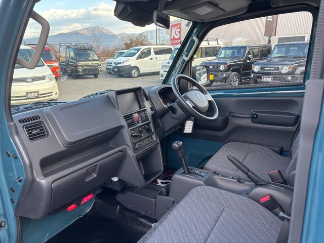 スーパーキャリイ Xリミテッド 切替4WD LEDヘッドライト フォグライト 純正ホイール コーナーセンサー アイドリングストップ オートハイビーム オートライト パワーウインドウ 電格ミラー 車線逸脱防止警報機能 衝突被害軽減(21枚目)