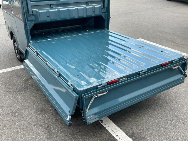 スーパーキャリイ Xリミテッド 切替4WD LEDヘッドライト フォグライト 純正ホイール コーナーセンサー アイドリングストップ オートハイビーム オートライト パワーウインドウ 電格ミラー 車線逸脱防止警報機能 衝突被害軽減(46枚目)