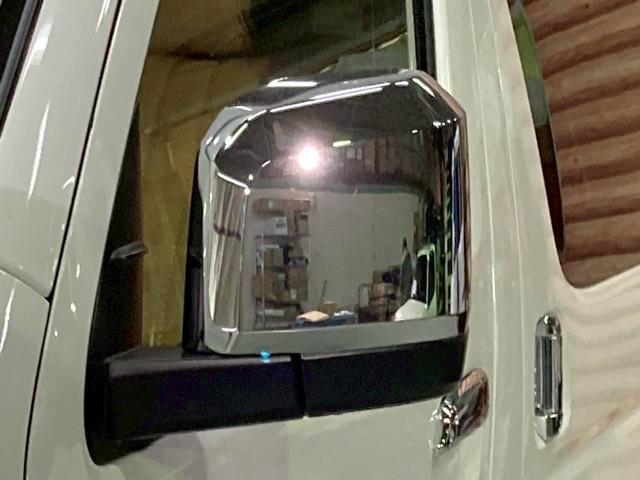 ハイエースワゴン グランドキャビン 18AW 415コブラ バッドラッカー IV ヨコハマ パラダ ギブソン フロントリップスポイラー ESSEX リーガルフェンダー フォグランプ BratオリジナルUSBソケット シートカバー(34枚目)