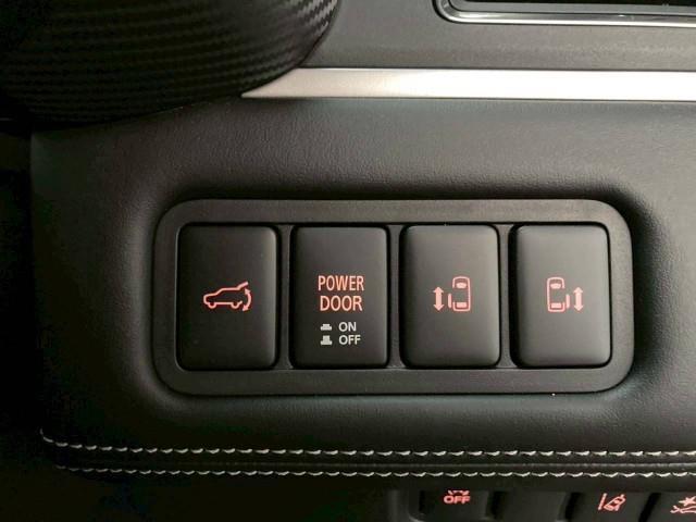 デリカD:5 シャモニー 16AW エクストリームJ XJ08 TOYOオープンカンカントリーR/T Bratオリジナルリフトアップキット ートフラッグス ルーフラック AOSオーバーフェンダー オートフラッグス ブルバー(6枚目)