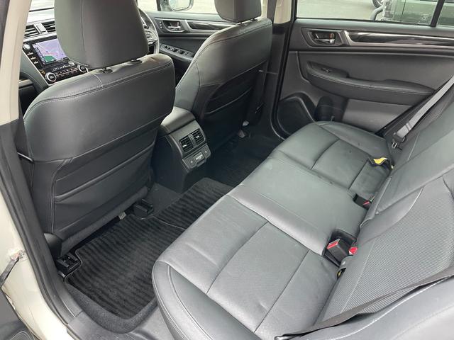 レガシィアウトバック リミテッド 4WD DIATONEサウンドナビ Bluetooth アイサイト バックカメラ ETC ドラレコ メモリ機能付パワーシート パワーバックドア シートヒーター リアフォグ ブラインドスポットモニター(27枚目)