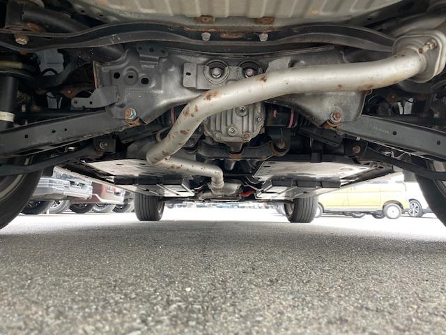 フォレスター アドバンス　４ＷＤ　ＴＨＵＬＥベースキャリア　Ｘモード　アイサイト　リアフォグ　パナソニックナビ　フルセグＴＶ　バック・サイド・フロントカメラ　ＥＴＣ　デジタルインナーミラー　Ｂｌｕｅｔｏｏｔｈ　シートヒーター（12枚目）