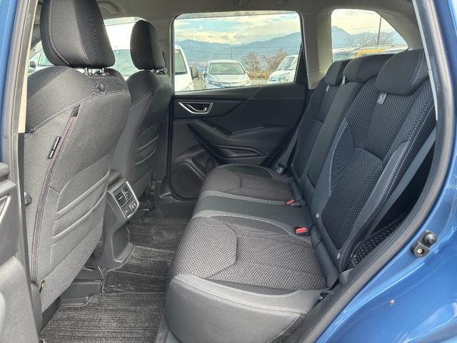 フォレスター アドバンス　４ＷＤ　ＴＨＵＬＥベースキャリア　Ｘモード　アイサイト　リアフォグ　パナソニックナビ　フルセグＴＶ　バック・サイド・フロントカメラ　ＥＴＣ　デジタルインナーミラー　Ｂｌｕｅｔｏｏｔｈ　シートヒーター（29枚目）