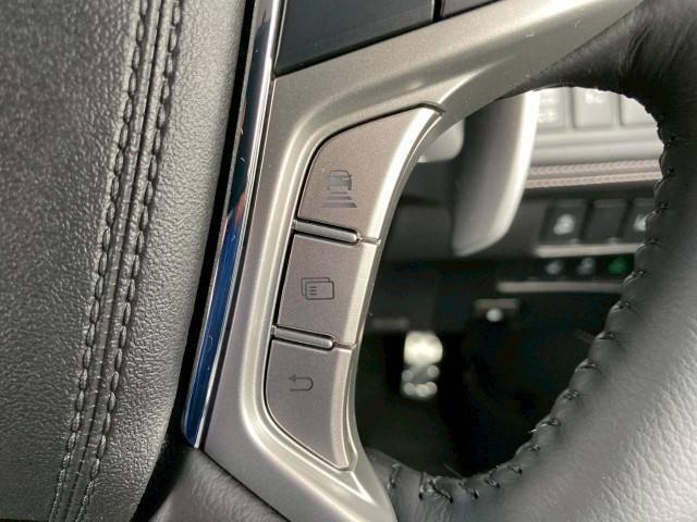 デリカＤ：５ シャモニー　１６ＡＷ　ナイトロパワーＭ７ファランクス　ＴＯＹＯオープンカントリーＲ／Ｔ　Ｂｒａｔオリジナルリフトアップキット　ＪＡＯＳ　フロントグリル　ＪＡＯＳバンパーガード　アルパインＢＩＧーＸ　パドルシフト（14枚目）