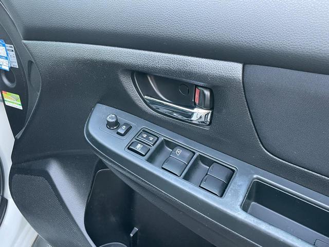 XV 2.0i-L アイサイト 4WDワンオーナー 冬タイヤAW装着 車載純正ホイール夏タイヤ カロッツェリアナビ フルセグTV Bluetooth Bカメラ ETC デジタルインナーミラー型ドラレコ 追従機能付クルコン リアフォグ(16枚目)