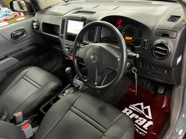 ＮＶ１５０ＡＤ ＶＥ　全塗装／アンヴィル　マッドブラック塗装　リフトアップ　ＷＥＤＳマッドヴァンス新品ＡＷ　マキシス新品タイヤ　ルーフラック　ＮＩＳＳＡＮボンネットエンブレム　クラッツィオ製シートカバー　ナビ　ＥＴＣ（45枚目）