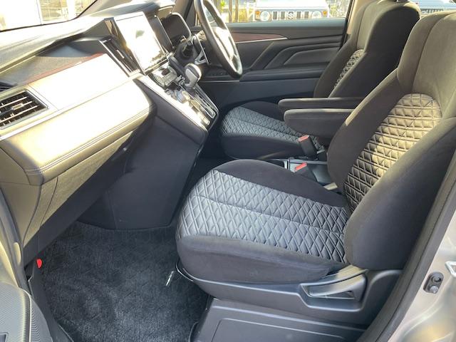 デリカＤ：５ Ｐ　ＪＡＯＳフロントグリル　ＪＡＯＳフェンダーガーニッシュ　リフトアップ　ブルバー　ナイトロパワー１６インチアルミ　ＴＯＹＯオープンカントリーＲ／Ｔ新品タイヤ　ナビ　全方位カメラ　両側電動スライドドア（18枚目）