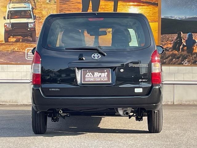 プロボックス ハイブリッドF 衝突軽減ブレーキ レーンキープアシスト カラードバンパー バックカメラ オートマチックハイビーム オートエアコン AC100V電源 横滑り防止装置 キーレスキー(25枚目)