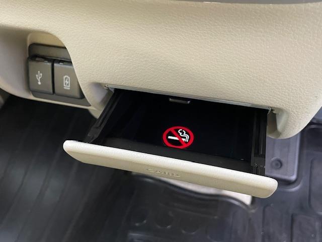 エブリイワゴン ＰＺターボスペシャル　衝突軽減ブレーキ　レーンキープアシスト　ディスプレイオーディオ　バックカメラ　ＥＴＣ　両側電動スライドドア　オートステップ　クリアランスソナー　プッシュスタート　スマートキー（6枚目）