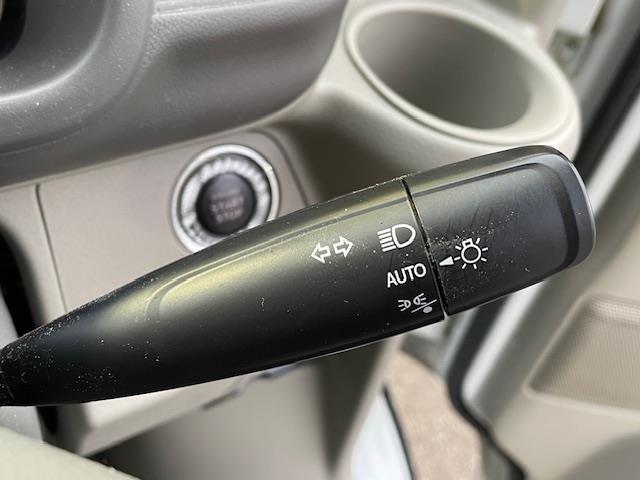 エブリイワゴン ＰＺターボスペシャル　衝突軽減ブレーキ　レーンキープアシスト　ディスプレイオーディオ　バックカメラ　ＥＴＣ　両側電動スライドドア　オートステップ　クリアランスソナー　プッシュスタート　スマートキー（10枚目）