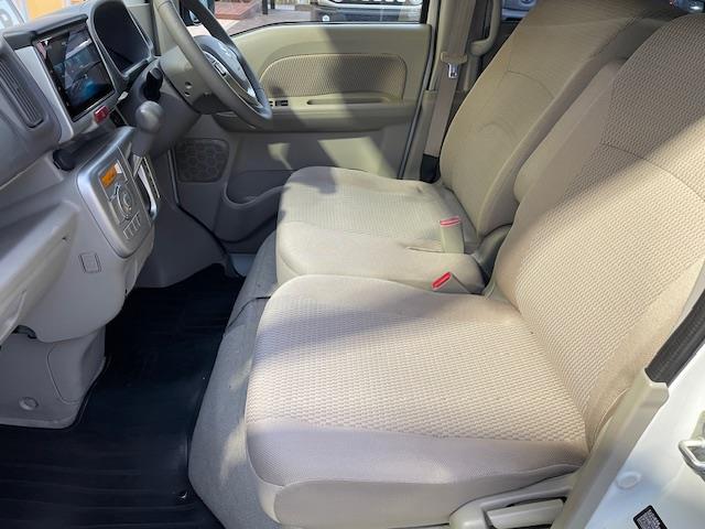 エブリイワゴン ＰＺターボスペシャル　衝突軽減ブレーキ　レーンキープアシスト　ディスプレイオーディオ　バックカメラ　ＥＴＣ　両側電動スライドドア　オートステップ　クリアランスソナー　プッシュスタート　スマートキー（17枚目）