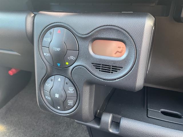 プロボックス ハイブリッドGL 衝突軽減ブレーキ レーンキープアシスト バックカメラ AC100V電源 オートエアコン オートマチックハイビーム オートライト 横滑り防止装置 キーレスキー(3枚目)