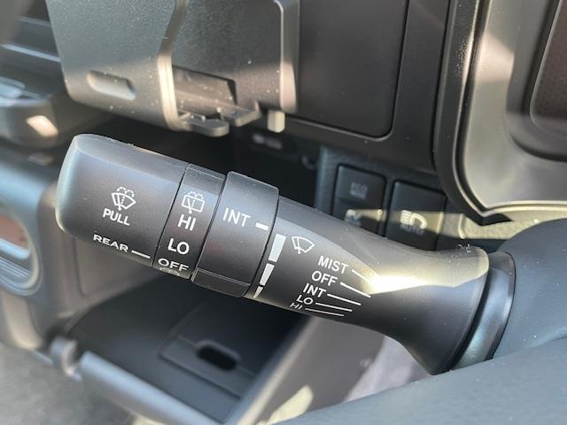 プロボックス ハイブリッドGL 衝突軽減ブレーキ レーンキープアシスト バックカメラ AC100V電源 オートエアコン オートマチックハイビーム オートライト 横滑り防止装置 キーレスキー(8枚目)