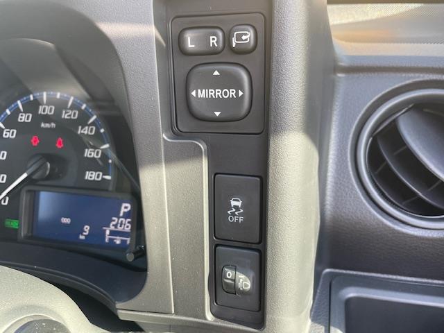 プロボックス ハイブリッドGL 衝突軽減ブレーキ レーンキープアシスト バックカメラ AC100V電源 オートエアコン オートマチックハイビーム オートライト 横滑り防止装置 キーレスキー(10枚目)