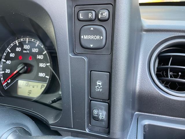 プロボックス Ｇ　衝突軽減ブレーキ　レーンキープアシスト　バックカメラ　ＡＣ１００Ｖ電源　オートマチックハイビーム　オートライト　横滑り防止装置　キーレスキー（10枚目）