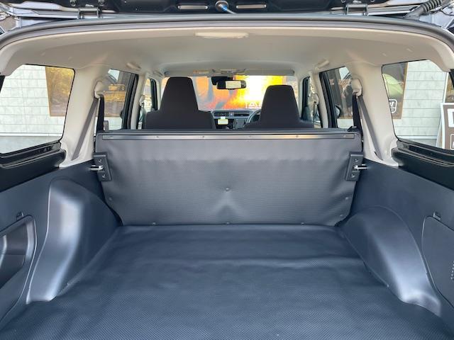 プロボックス Ｇ　衝突軽減ブレーキ　レーンキープアシスト　バックカメラ　ＡＣ１００Ｖ電源　オートマチックハイビーム　オートライト　横滑り防止装置　キーレスキー（20枚目）