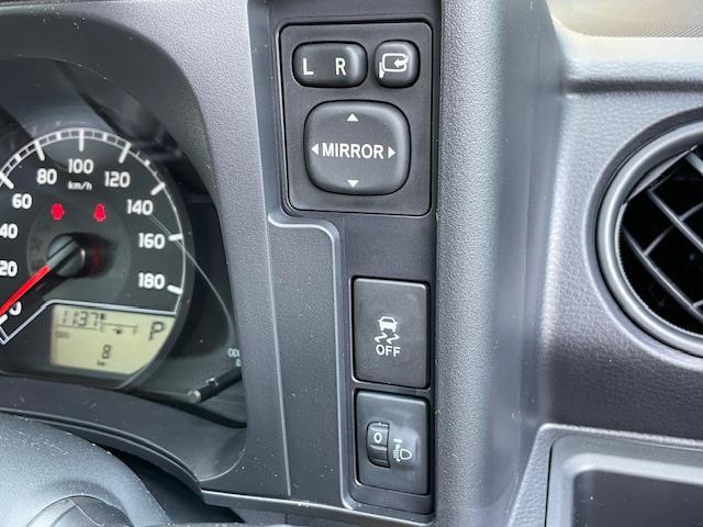 プロボックス Ｇ　衝突軽減ブレーキ　レーンキープアシスト　バックカメラ　ＡＣ１００Ｖ電源　オートマチックハイビーム　オートライト　横滑り防止装置　キーレスキー（10枚目）