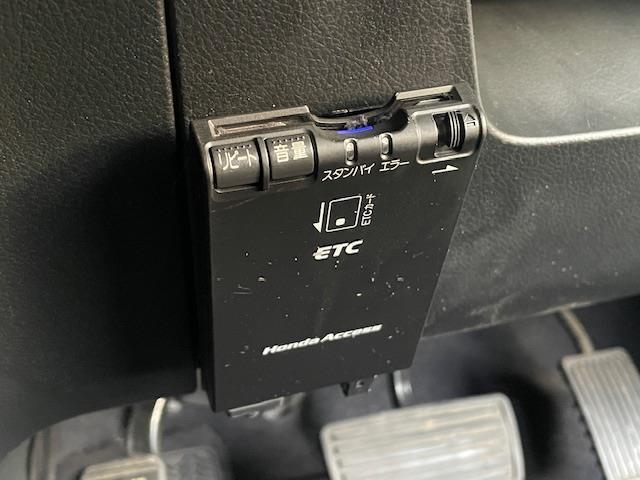 クロスロード ２０Ｘ　全塗装　ナビ　バックカメラ　ＥＴＣ　オートライト　キーレスキー（13枚目）