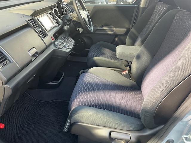 クロスロード ２０Ｘ　全塗装　ナビ　バックカメラ　ＥＴＣ　オートライト　キーレスキー（16枚目）