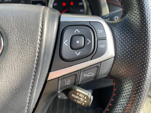 ハリアー プレミアム　８インチＴコネクトナビ　フルセグＴＶ　ＪＢＬサウンド　ビルトインＥＴＣ　クルーズコントロール　パワーバックドア　ＬＥＤヘッドライト　オートマチックハイビーム　電動パーキングブレーキ　スマートキー（15枚目）