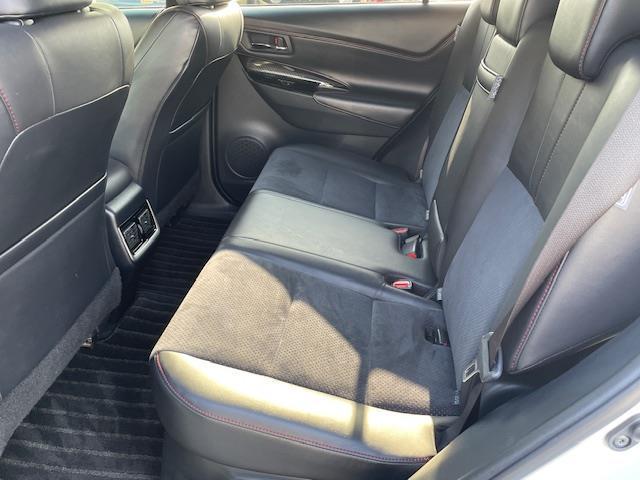 ハリアー プレミアム　８インチＴコネクトナビ　フルセグＴＶ　ＪＢＬサウンド　ビルトインＥＴＣ　クルーズコントロール　パワーバックドア　ＬＥＤヘッドライト　オートマチックハイビーム　電動パーキングブレーキ　スマートキー（24枚目）