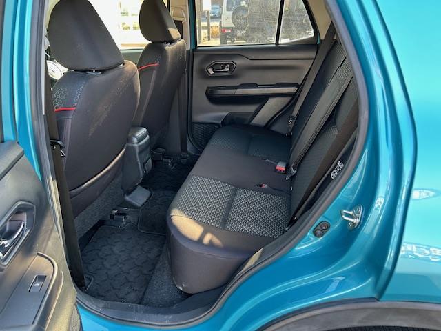 ライズ Ｇ　スマートアシスト　ディスプレイオーディオ　フルセグＴＶ　全方位カメラ　ビルトインＥＴＣ　前席シートヒーター　クリアランスソナー　ＬＥＤヘッドライト　オートライト　ウインカードアミラー　スマートキー（21枚目）