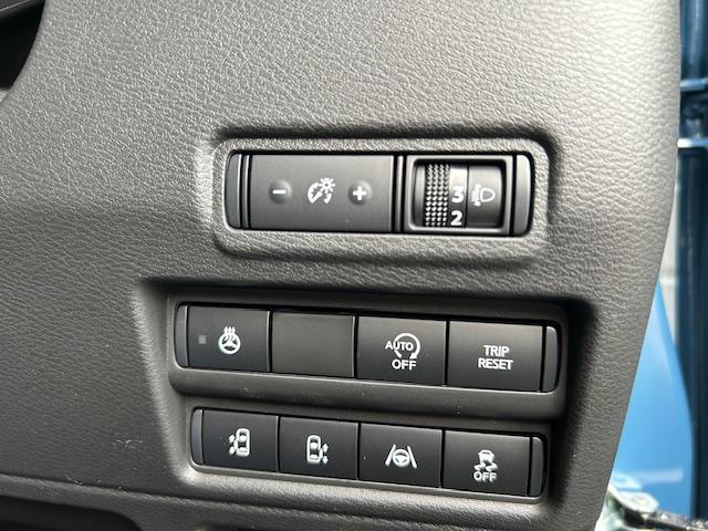 デリカミニ T プレミアム 1インチリフトアップ ナイトロパワー15インチアルミ TOYOオープンカントリーR/T BUSTERSルーフラック ディスプレイオーディオ 全方位カメラ 両側電動スライドドア デジタルルームミラー(13枚目)